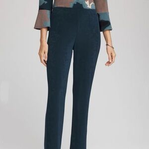 Chico's Travelers No Tummy Straight Leg Pull On Pants 1 Short M Navy Blue Slinky